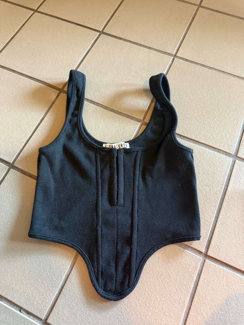 Signature8 Black Crop Tank Top